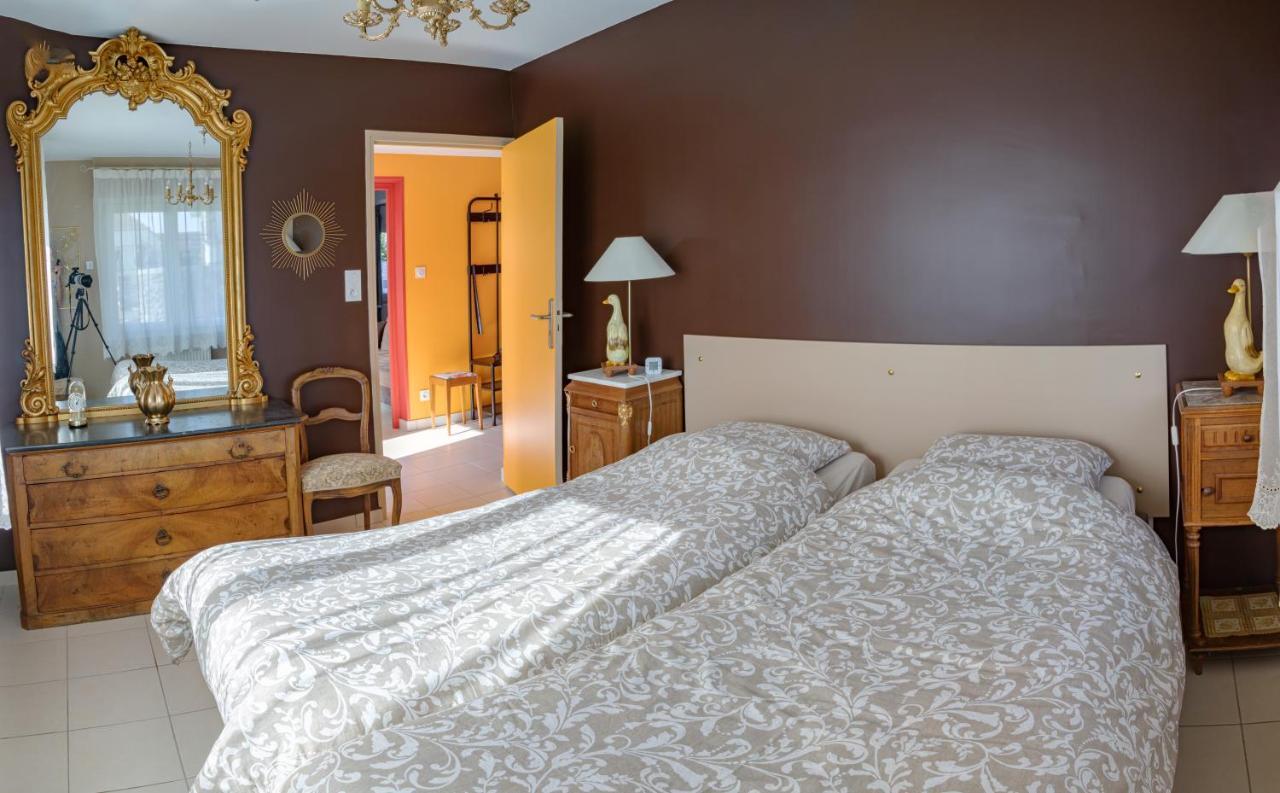 Paisible Maison Entiere 140M2 Avec Veranda Vue Sur La Campagne Renwez Exterior foto