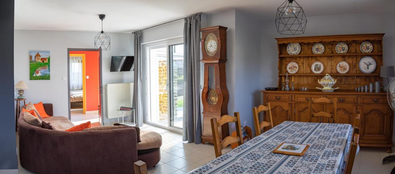 Paisible Maison Entiere 140M2 Avec Veranda Vue Sur La Campagne Renwez Exterior foto