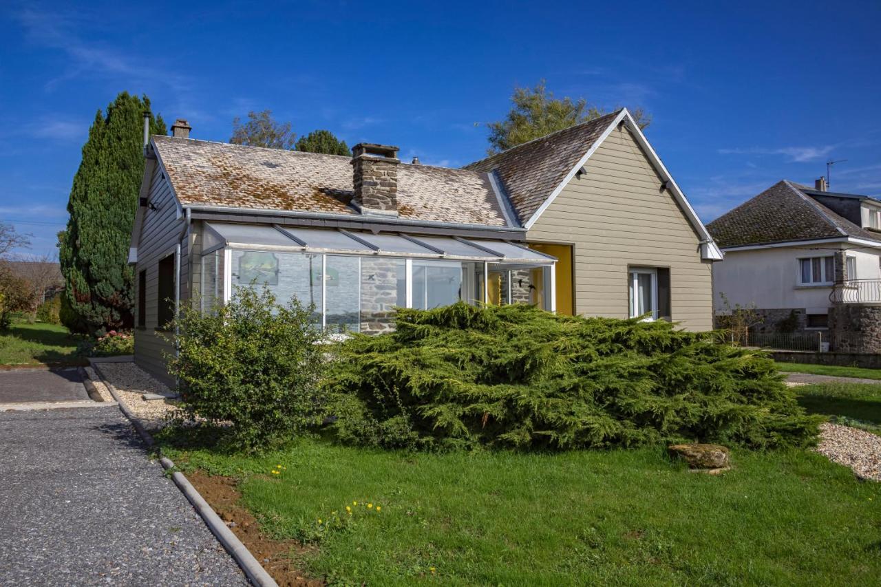 Paisible Maison Entiere 140M2 Avec Veranda Vue Sur La Campagne Renwez Exterior foto